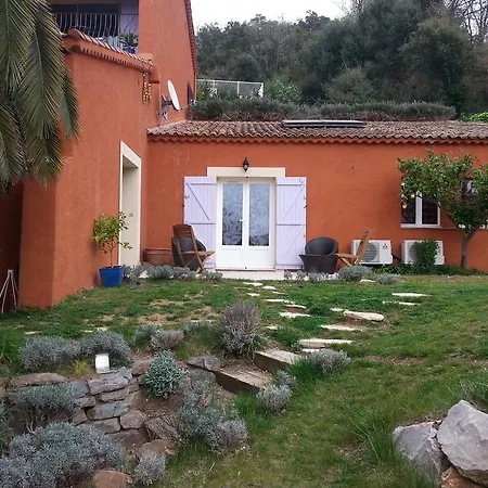 Apartament Soleil Rouge *