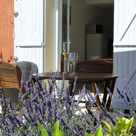 Soleil Rouge Apartament *